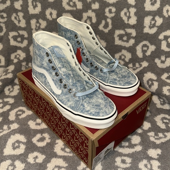 New 🆕 Vans SK8-Hi Tapered Canvas (Denim Destroy Winter Sky Blue Marshmallow) - Picture 8 of 17